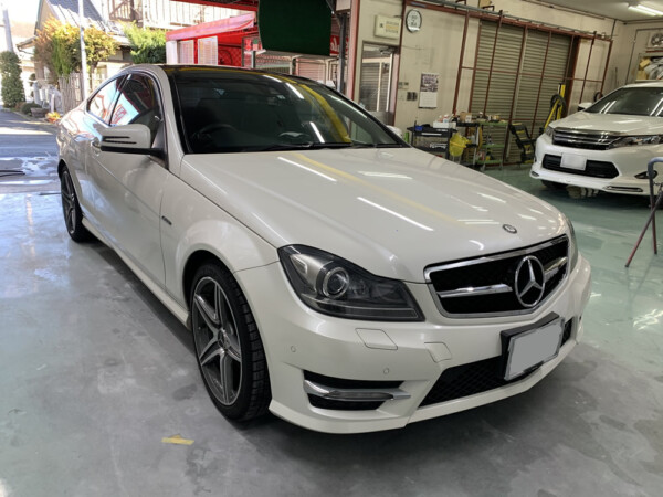 輸入車新規登録ランキング1位はメルセデスベンツ！ベンツが人気の理由を解説